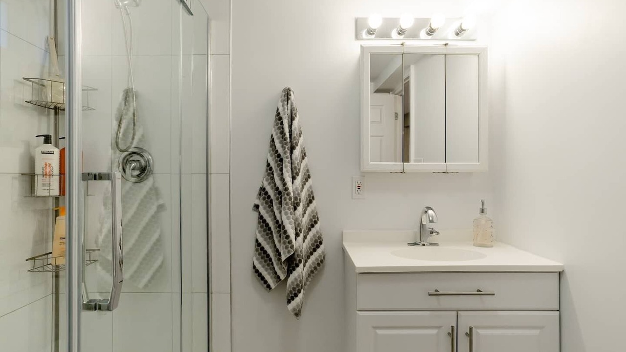 Photo of Bathroom in Grimsby