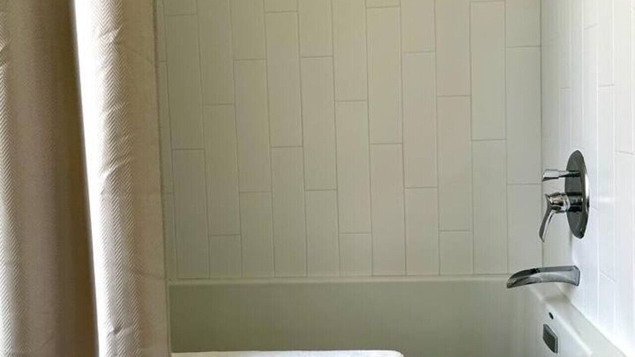Photo of Bathroom in Port Dalhousie