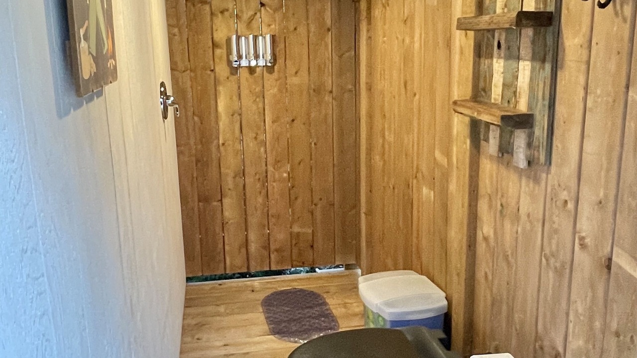 Photo of Bathroom in Laidlaw