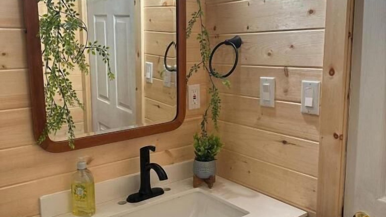 Photo of Bathroom in Muskoka Lakes