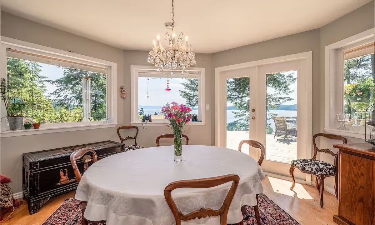 Photo of Others in Halfmoon Bay