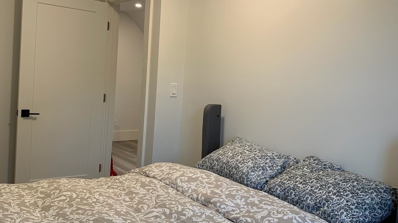 Photo of Bedroom in Bracebridge