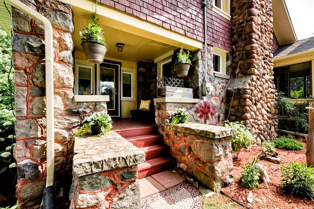 Photo of Patio Balcony in Beamsville