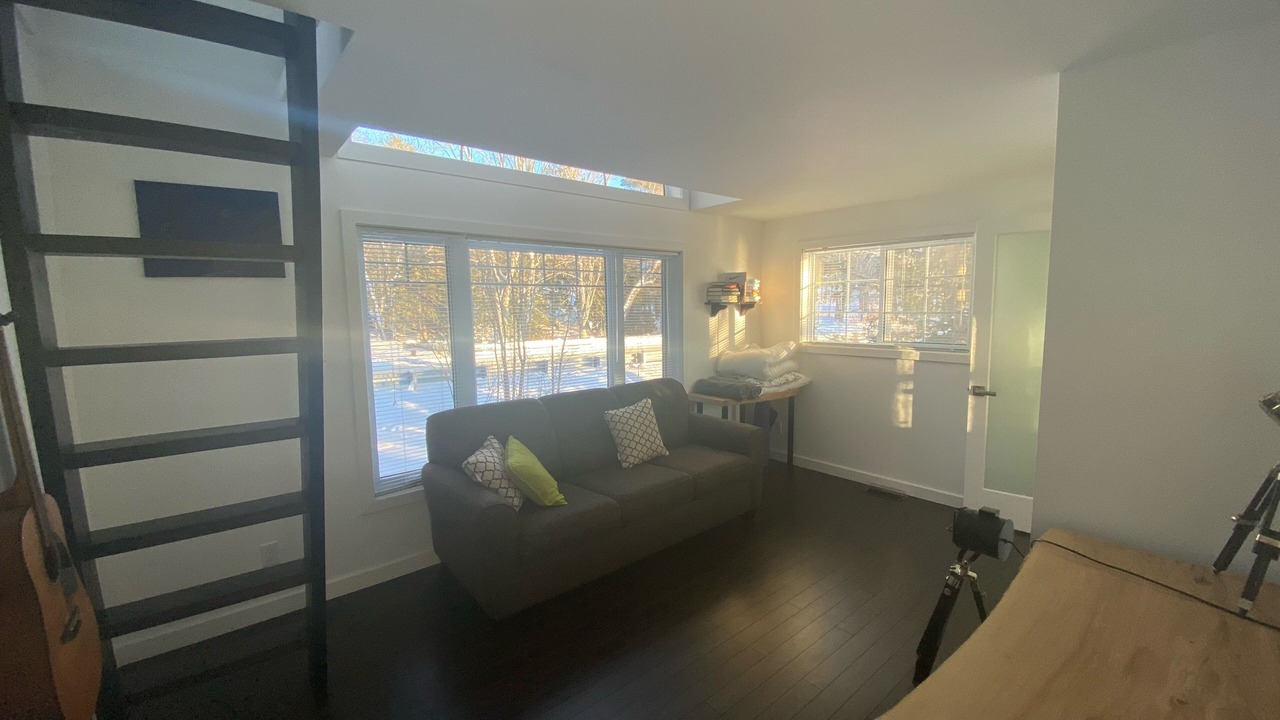Photo of Livingroom in Muskoka Lakes