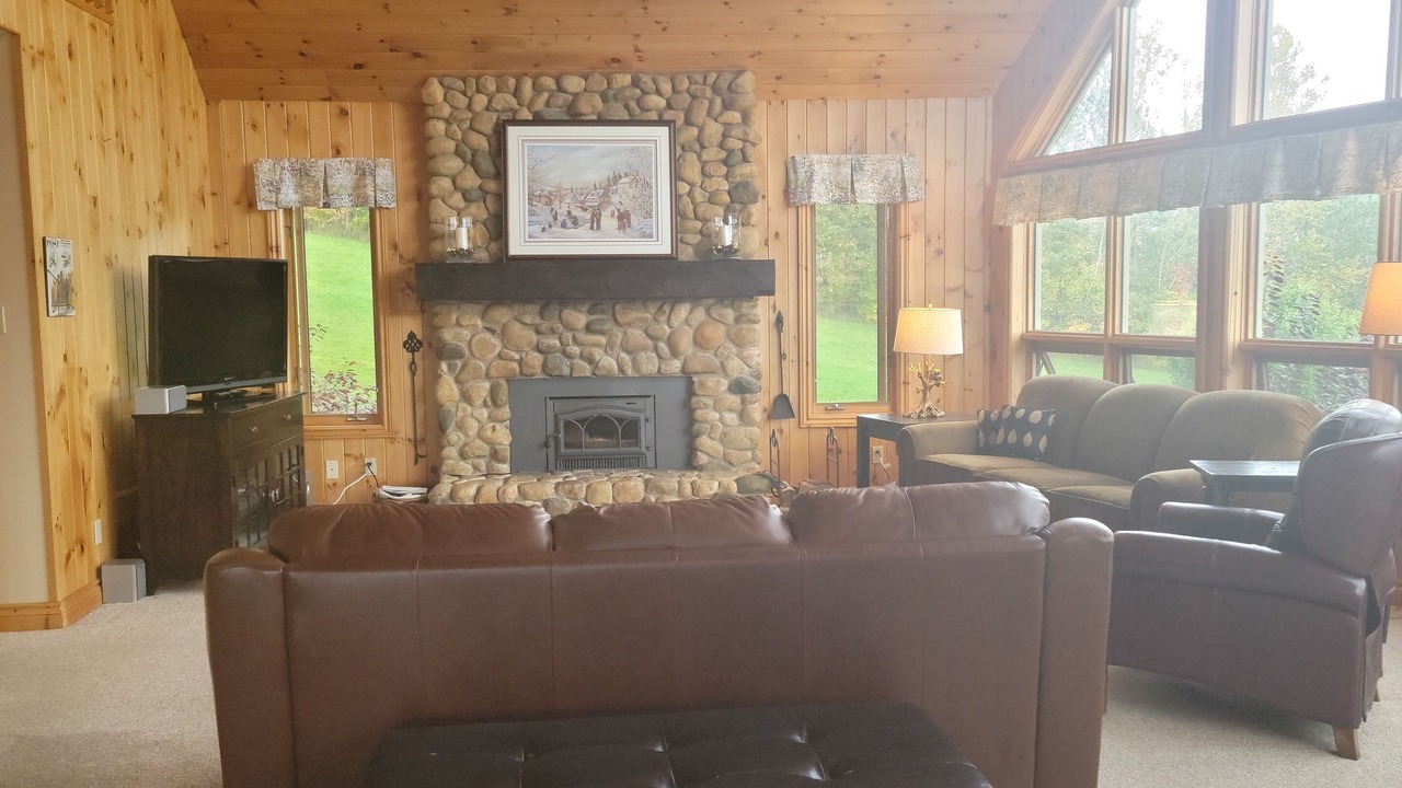 Photo of Livingroom in Grey Highlands