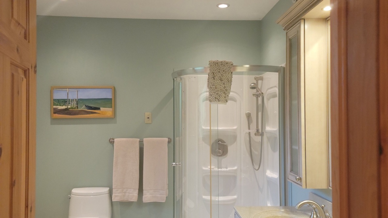 Photo of Bathroom in Grey Highlands