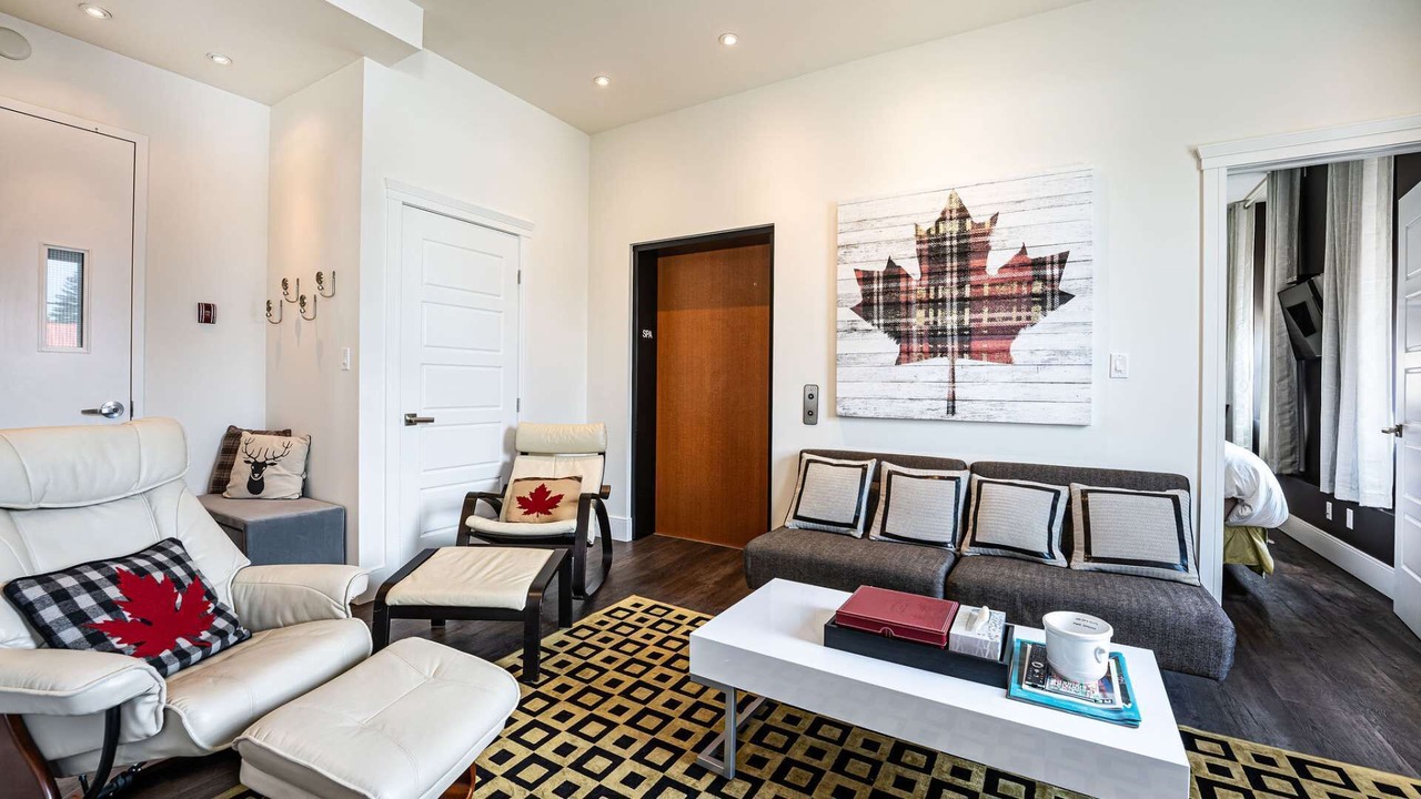 Photo of Livingroom in Revelstoke