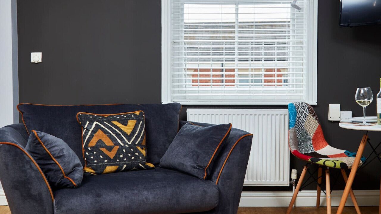 Photo of Livingroom in Castle Donington