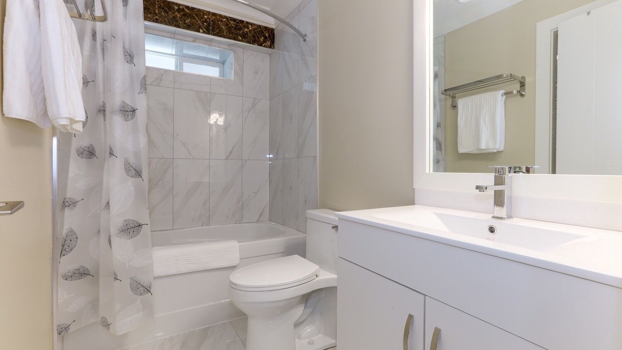 Photo of Bathroom in Delta