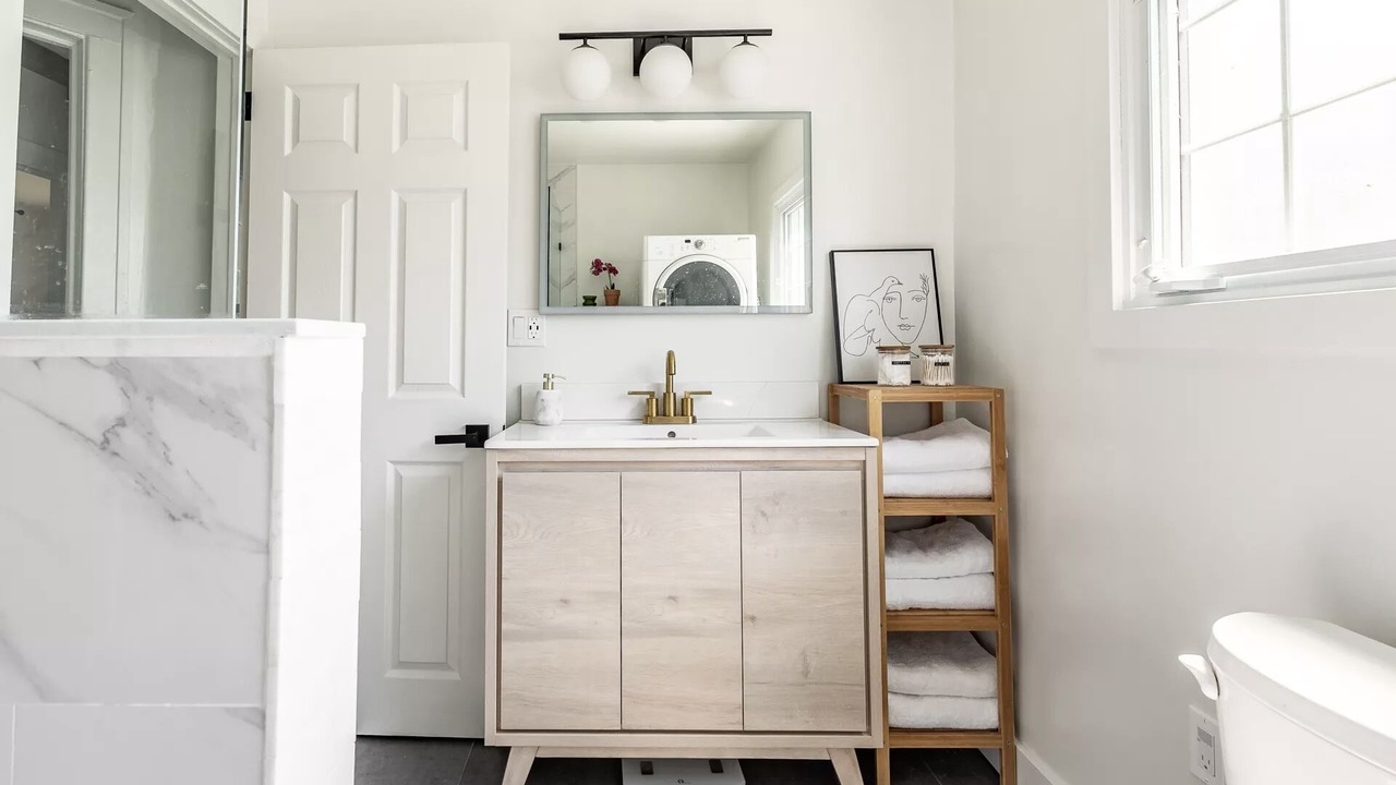 Photo of Bathroom in Town of Essex