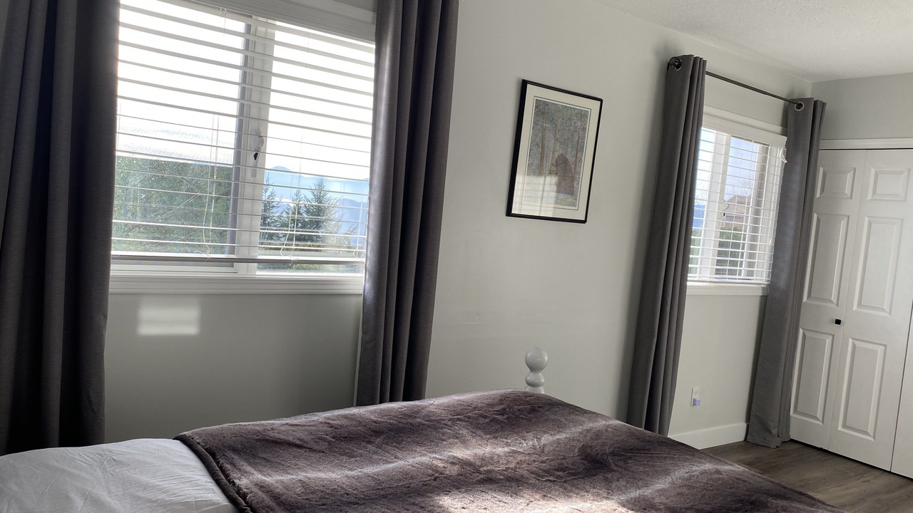 Photo of Bedroom in Foothills