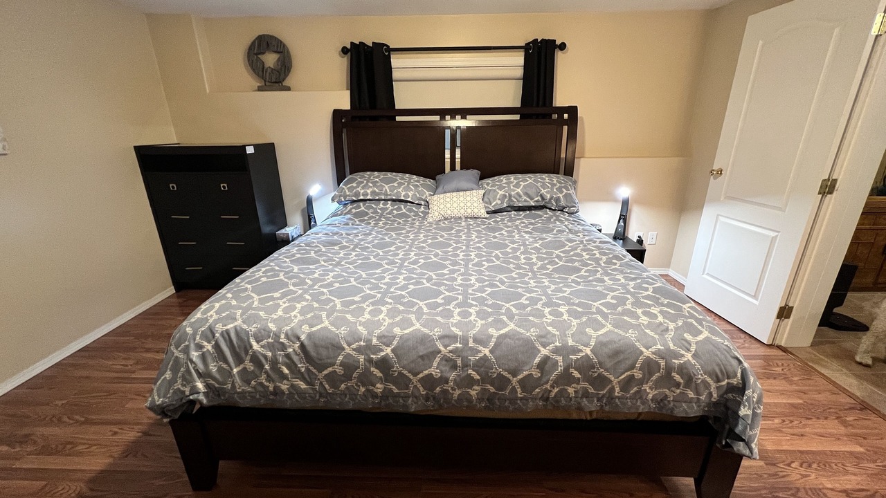 Photo of Bedroom in Shawnigan Lake