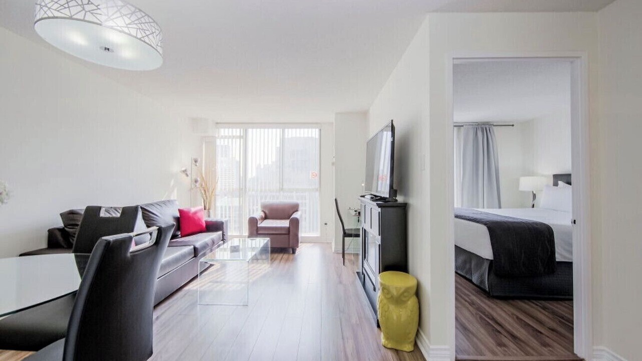 Photo of Bedroom in Bay Street Corridor