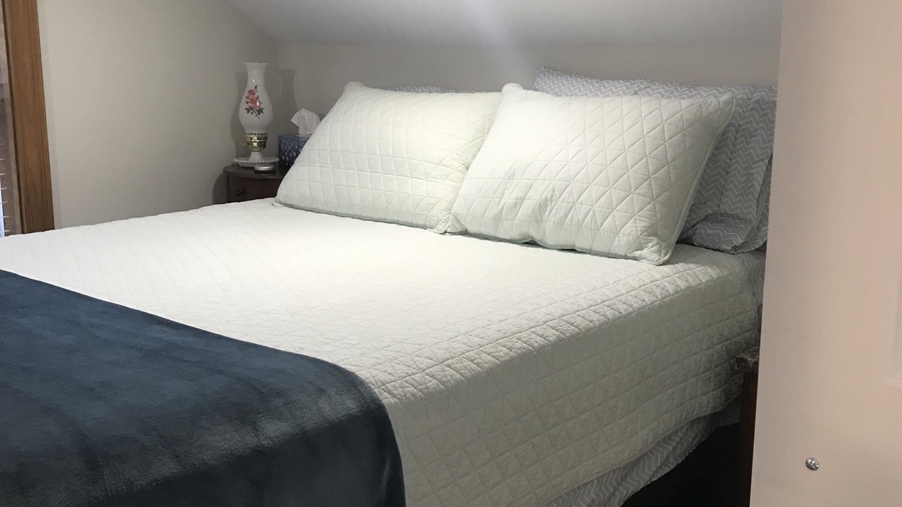 Photo of Bedroom in Alma