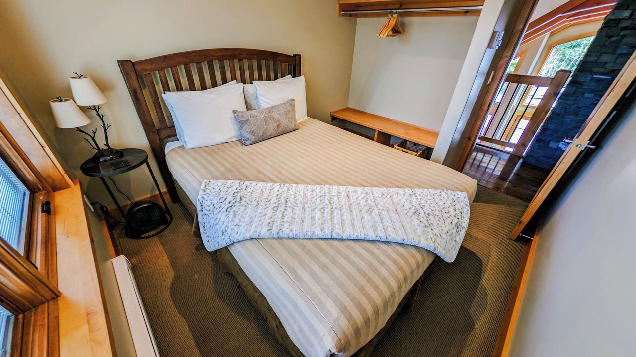 Photo of Bedroom in Golden