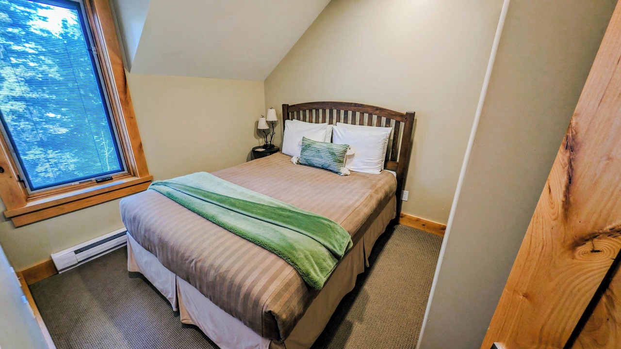 Photo of Bedroom in Golden