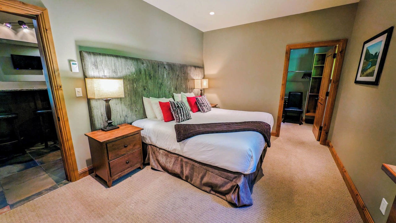 Photo of Bedroom in Golden