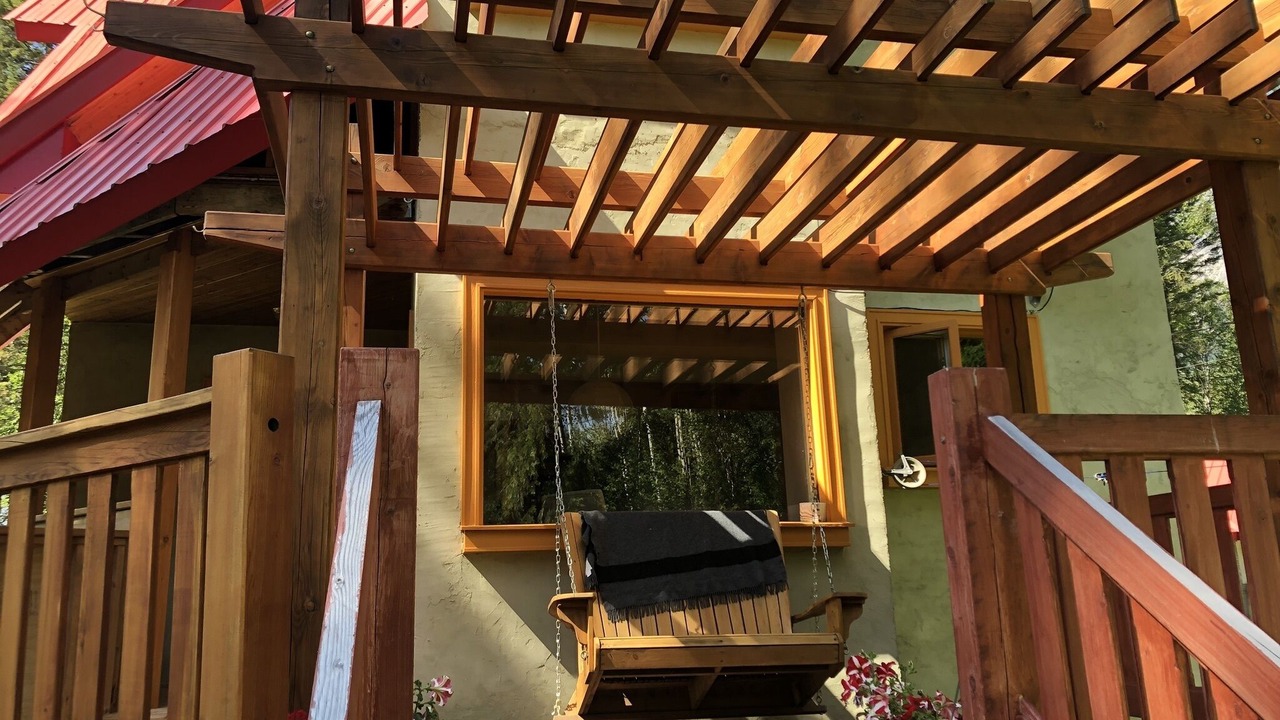 Photo of Outdoor in Golden