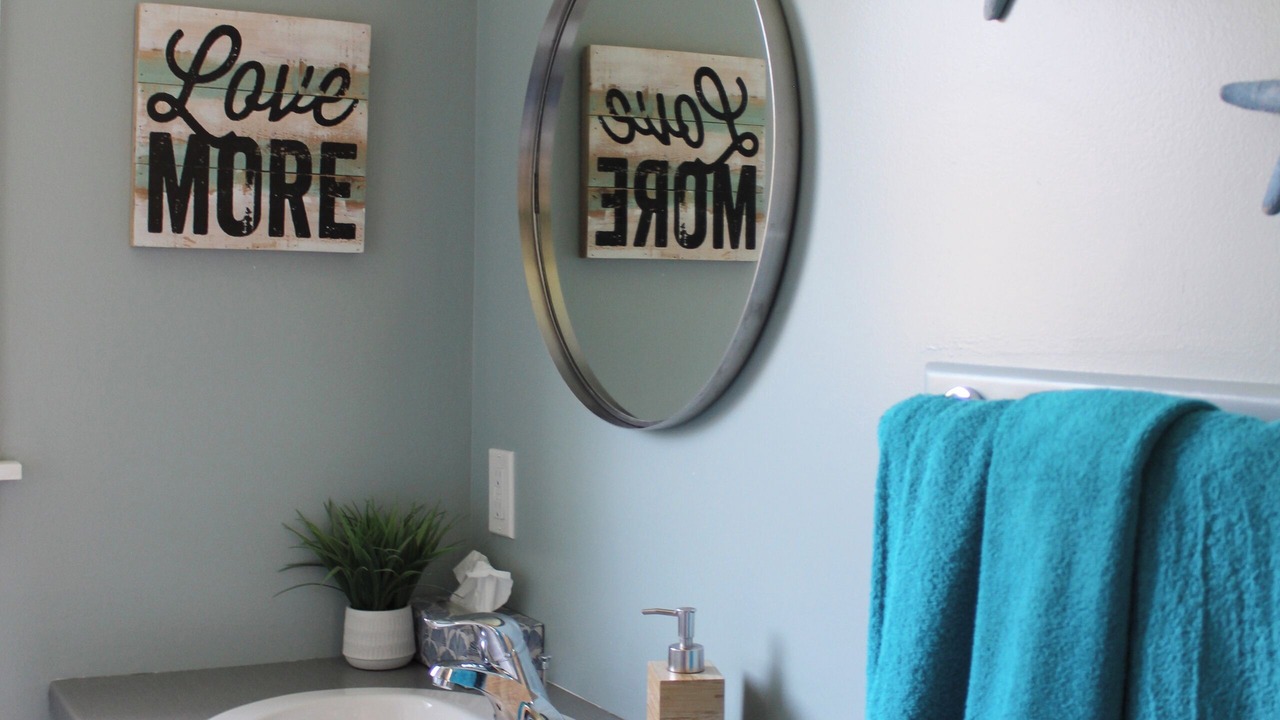 Photo of Bathroom in Darnley