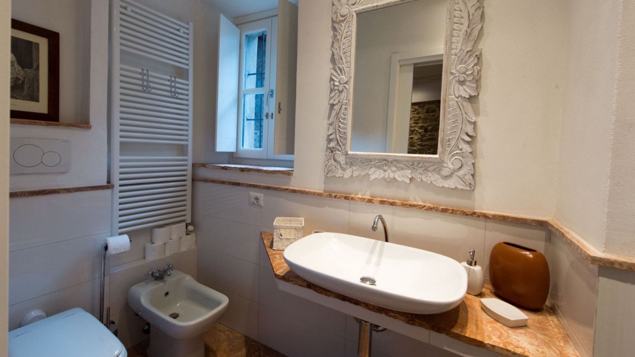 Photo of Bathroom in Castello Cabiaglio