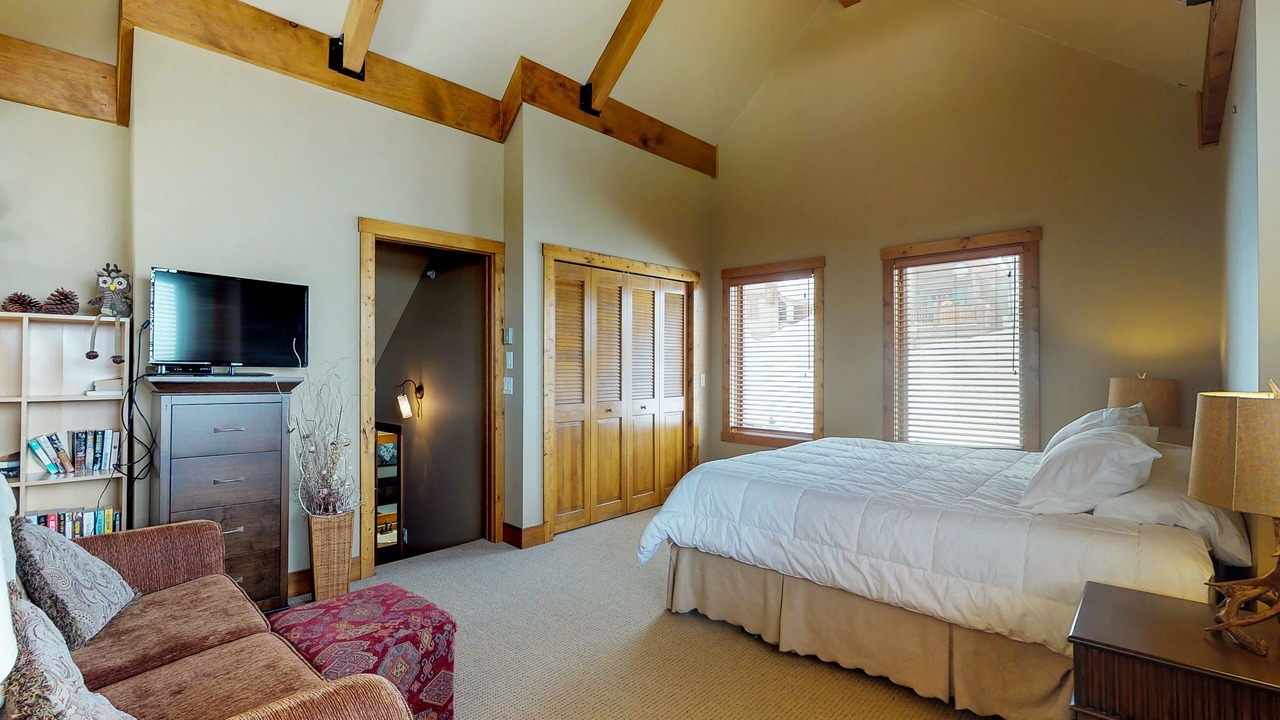 Photo of Bedroom in The Forest