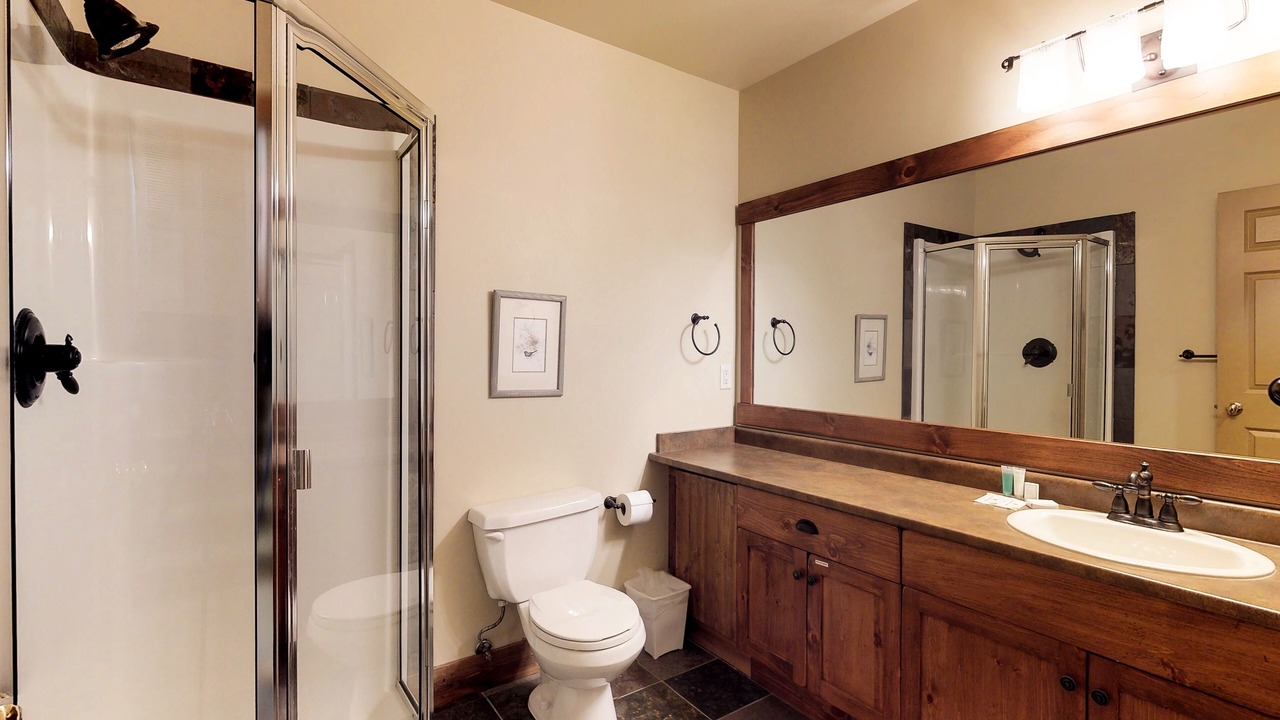 Photo of Bathroom in The Forest