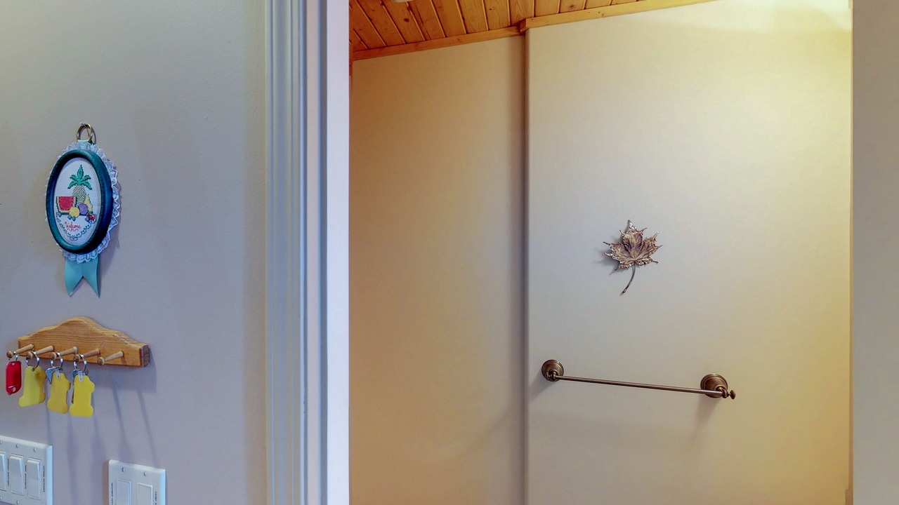 Photo of Bathroom in Snow Pine Estates