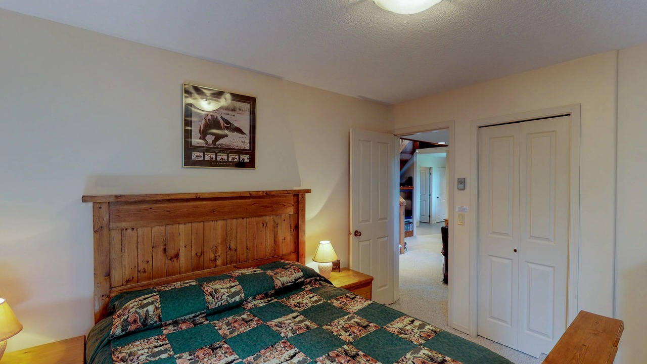 Photo of Bedroom in Snow Pine Estates