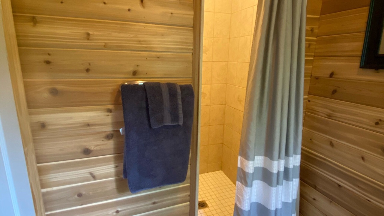 Photo of Bathroom in Armour