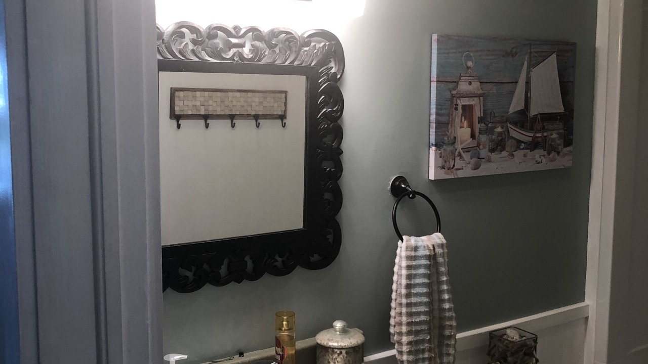 Photo of Bathroom in Hubbards