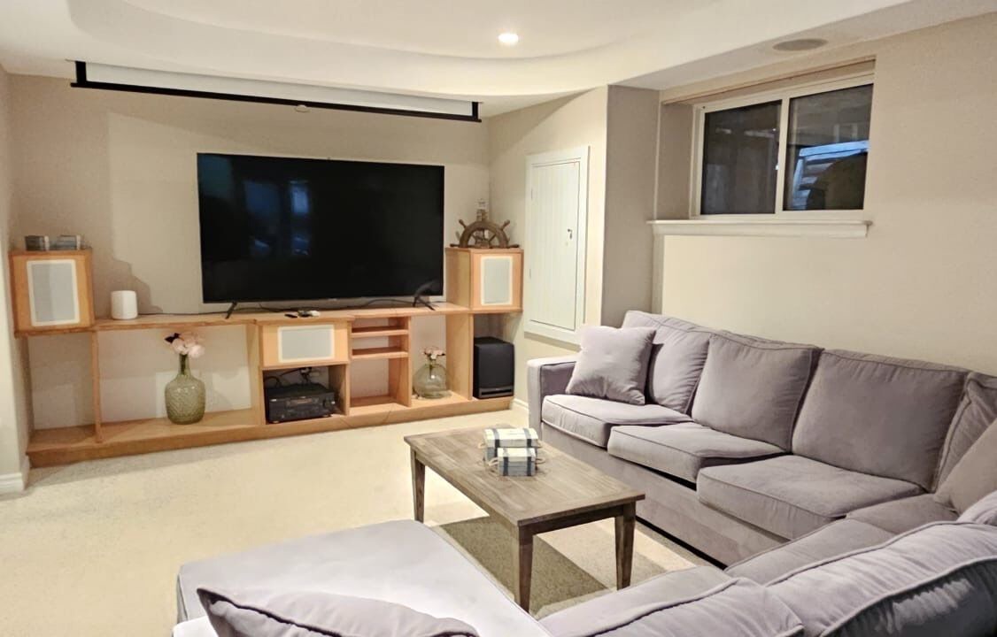 Photo of Livingroom in Lawrencetown