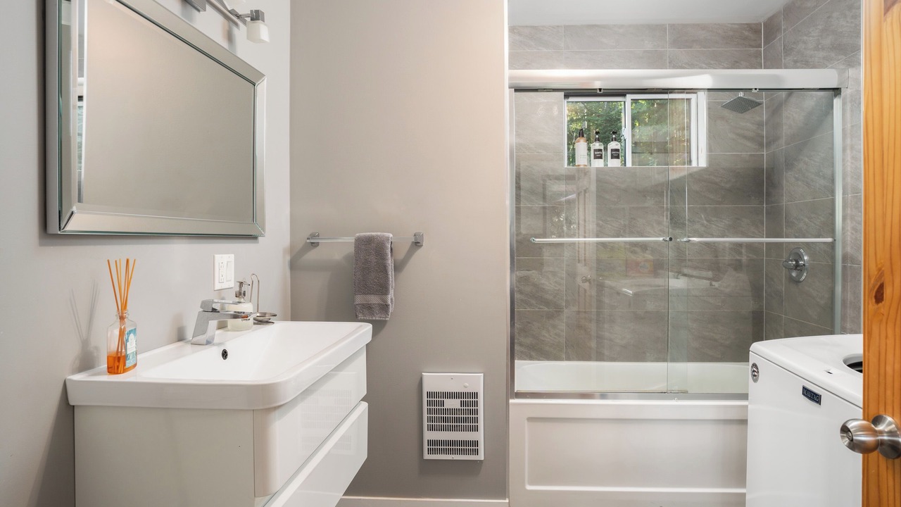 Photo of Bathroom in St-Adolphe-d'Howard