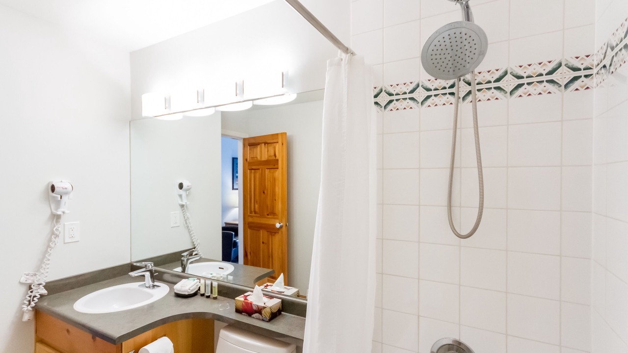 Photo of Bathroom in Village North