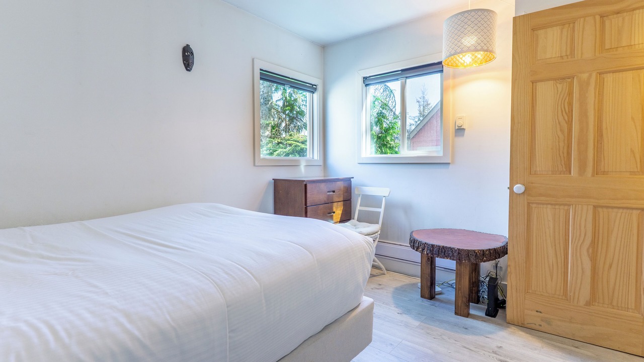 Photo of Bedroom in Whistler Creekside
