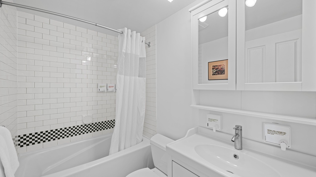 Photo of Bathroom in Village North