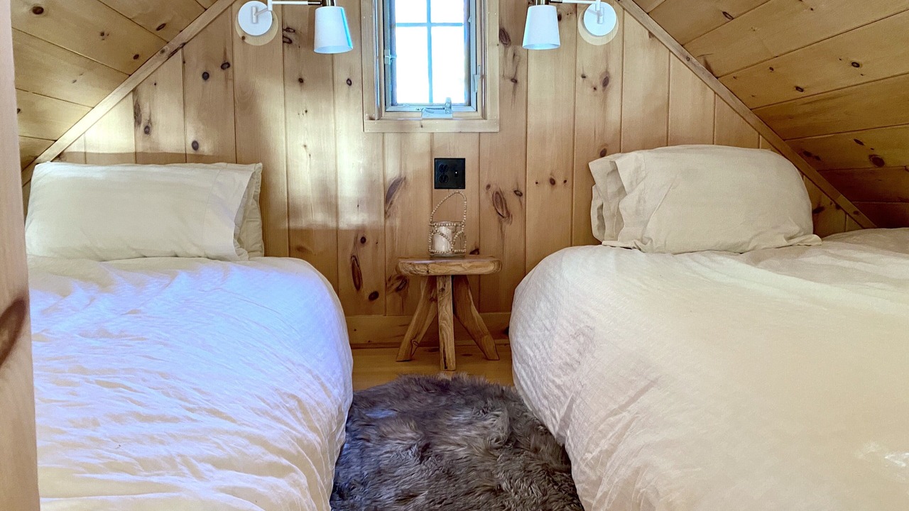 Photo of Bedroom in Muskoka Lakes