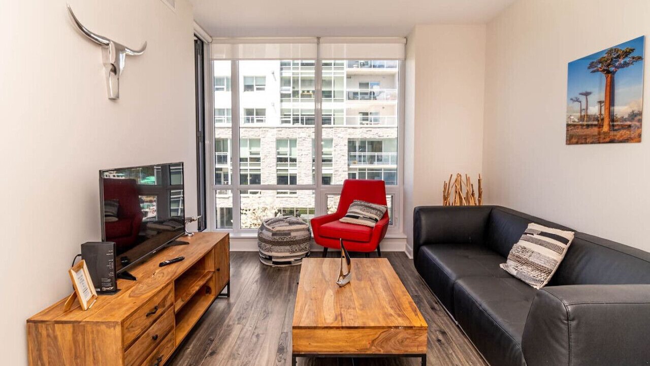 Photo of Livingroom in Downtown