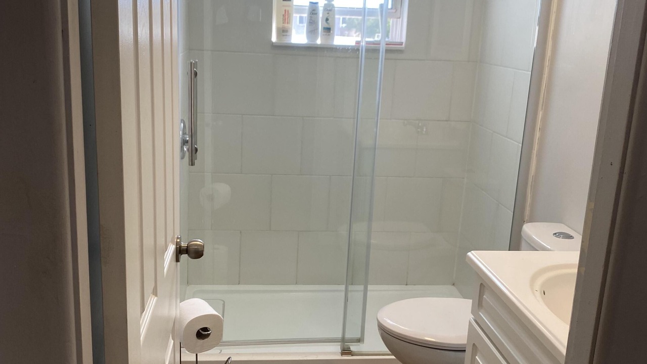 Photo of Bathroom in South Lethbridge