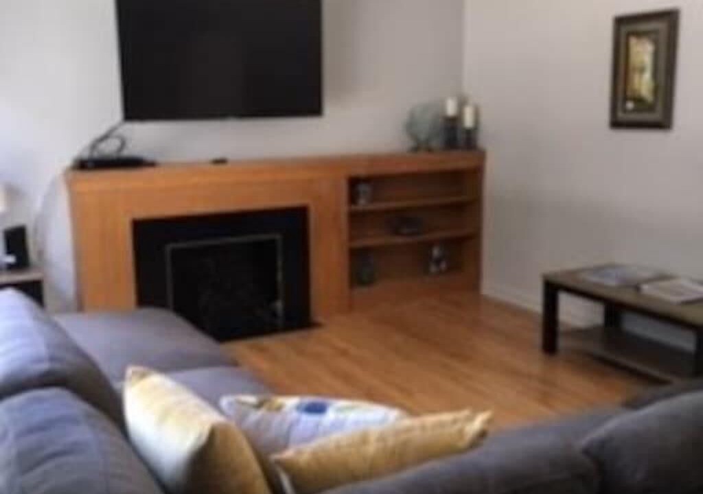 Photo of Livingroom in South Lethbridge