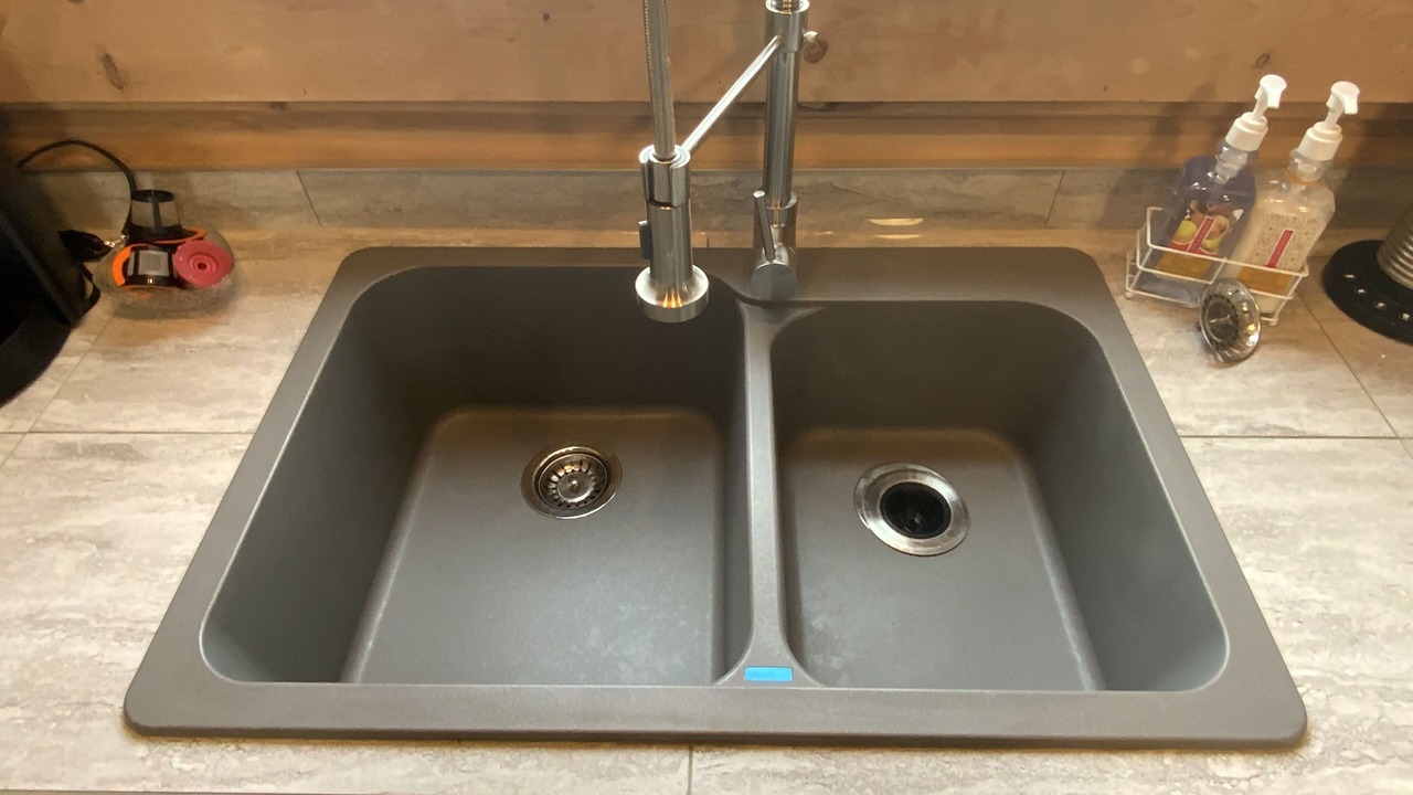 Photo of Kitchen in Val-des-Monts