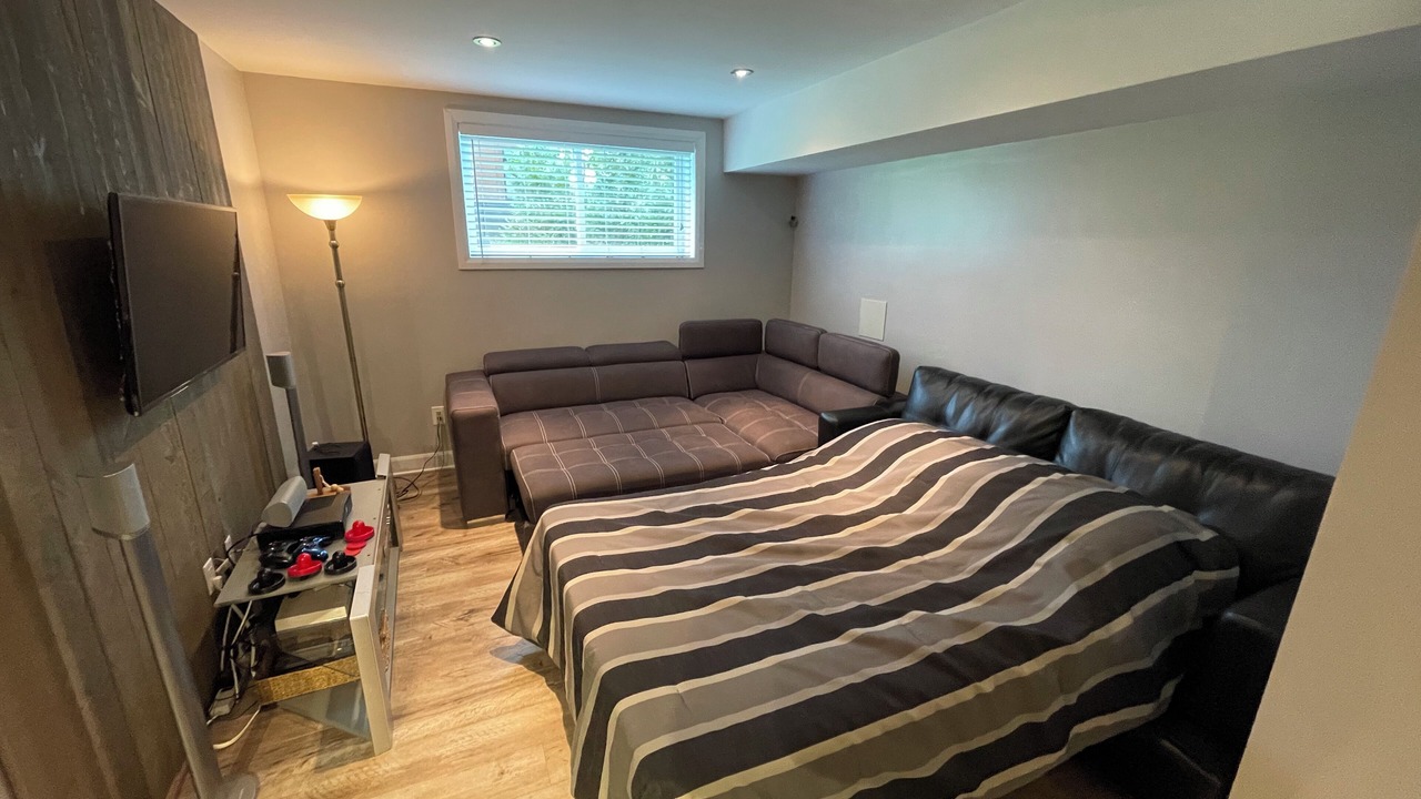 Photo of Bedroom in Les Moulins Regional County Municipality