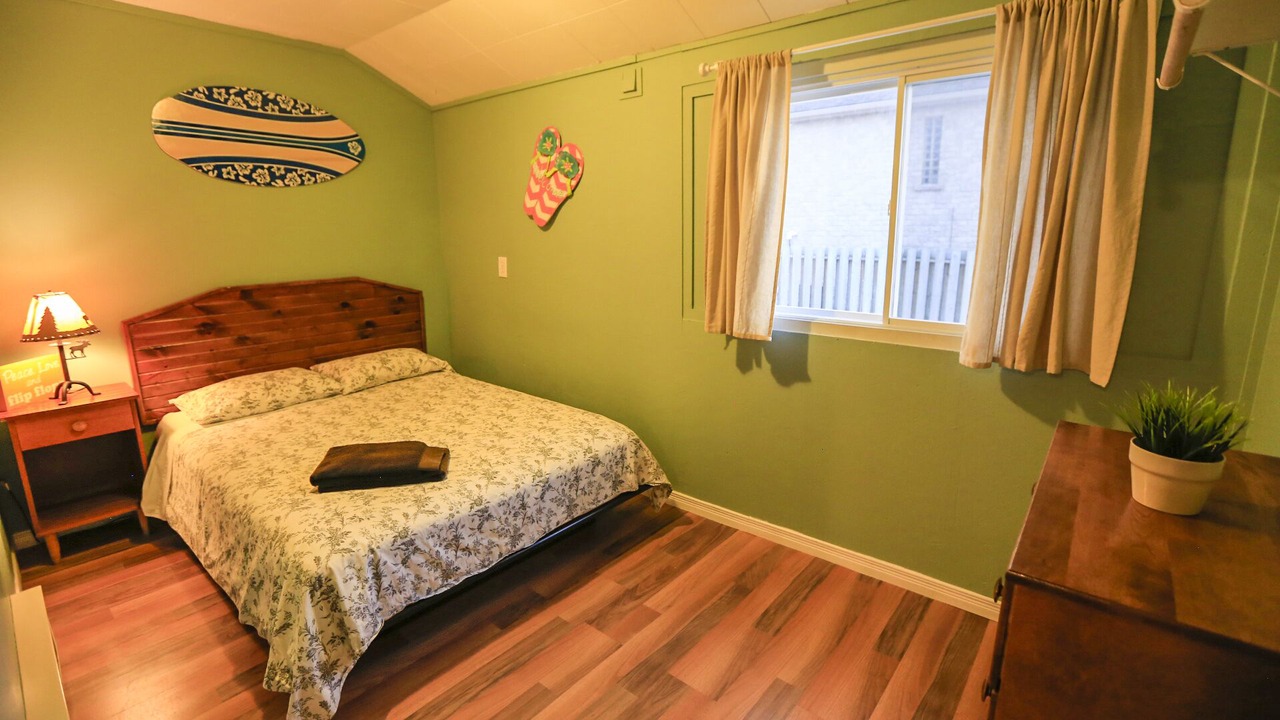 Photo of Bedroom in Wasaga Beach