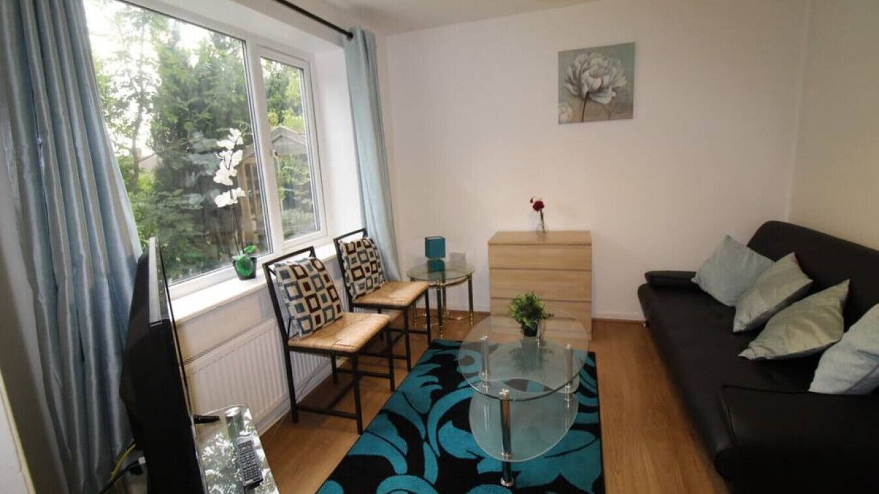 Photo of Livingroom in Ault Hucknall
