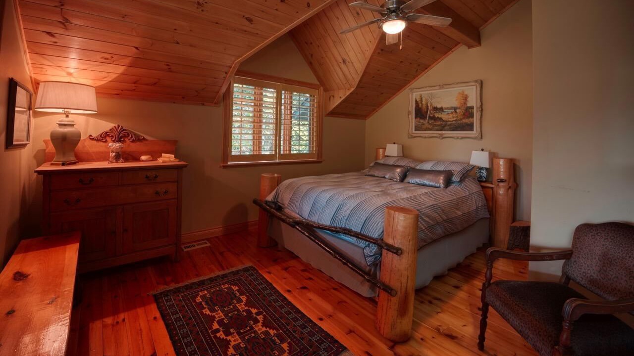 Photo of Bedroom in Villa des Bois