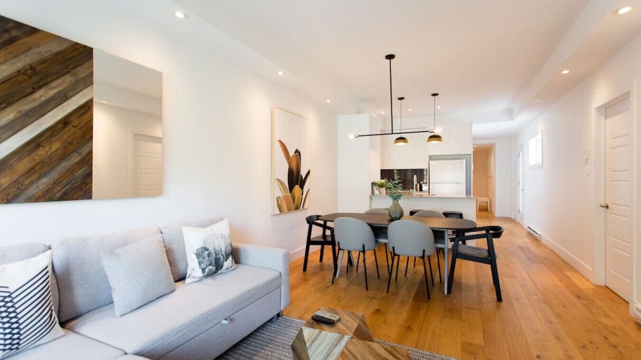 Photo of Livingroom in Little Italy