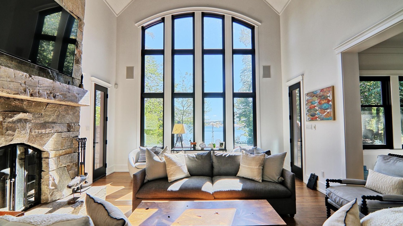 Photo of Bedroom in Muskoka Lakes