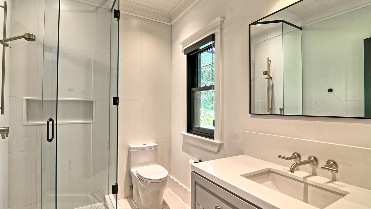 Photo of Bathroom in Muskoka Lakes