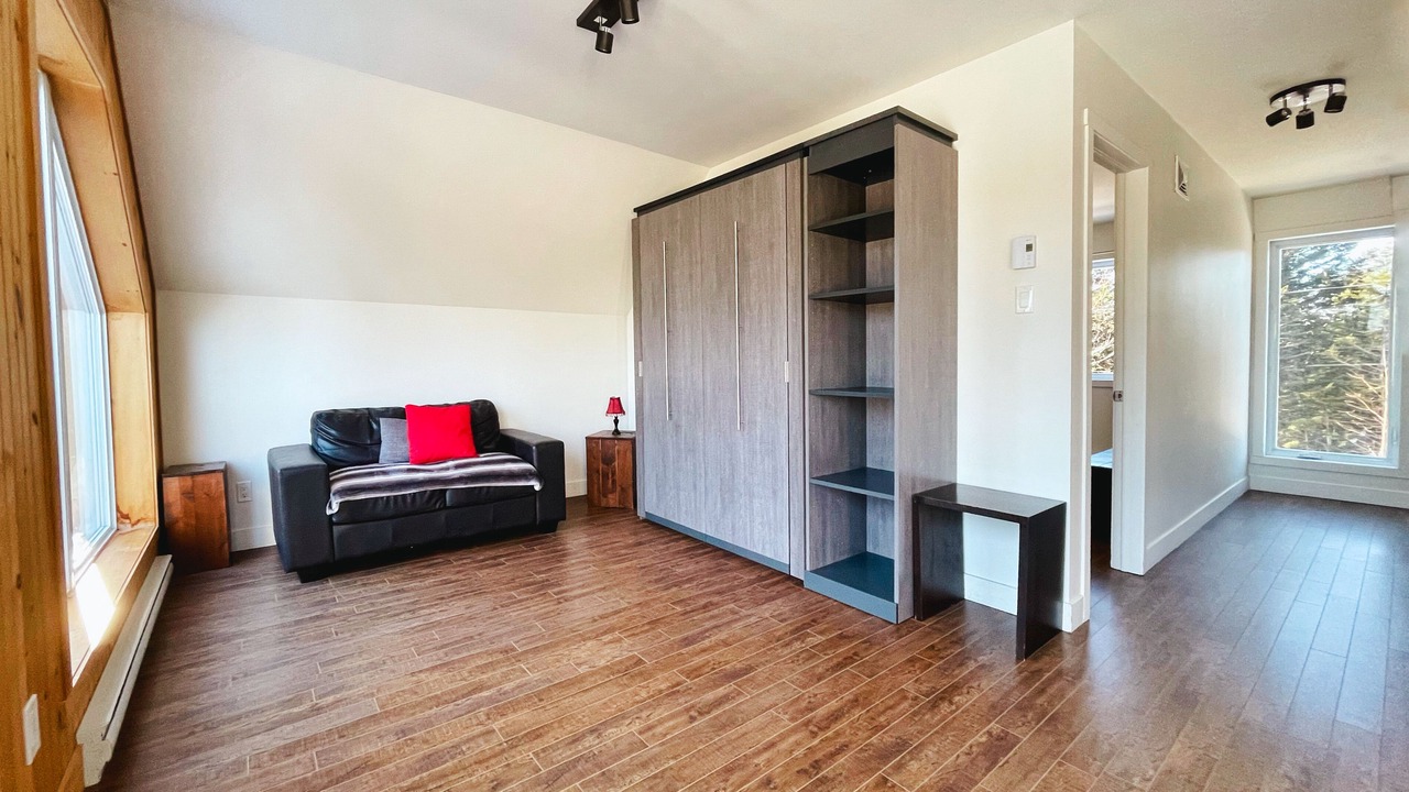 Photo of Livingroom in Saint-Paul-de-Montminy