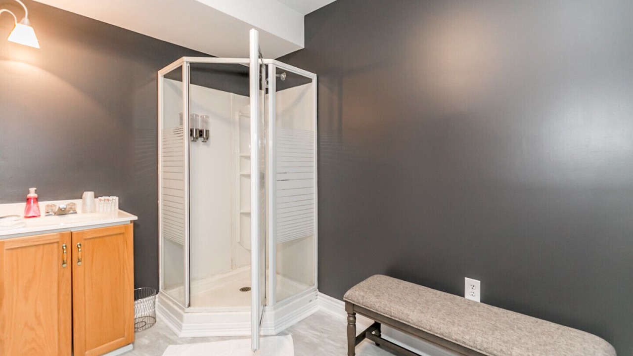 Photo of Bathroom in Wasaga Beach