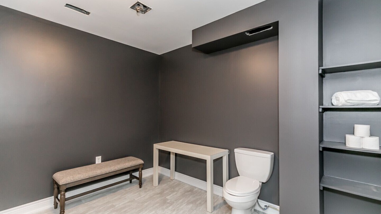 Photo of Bathroom in Wasaga Beach